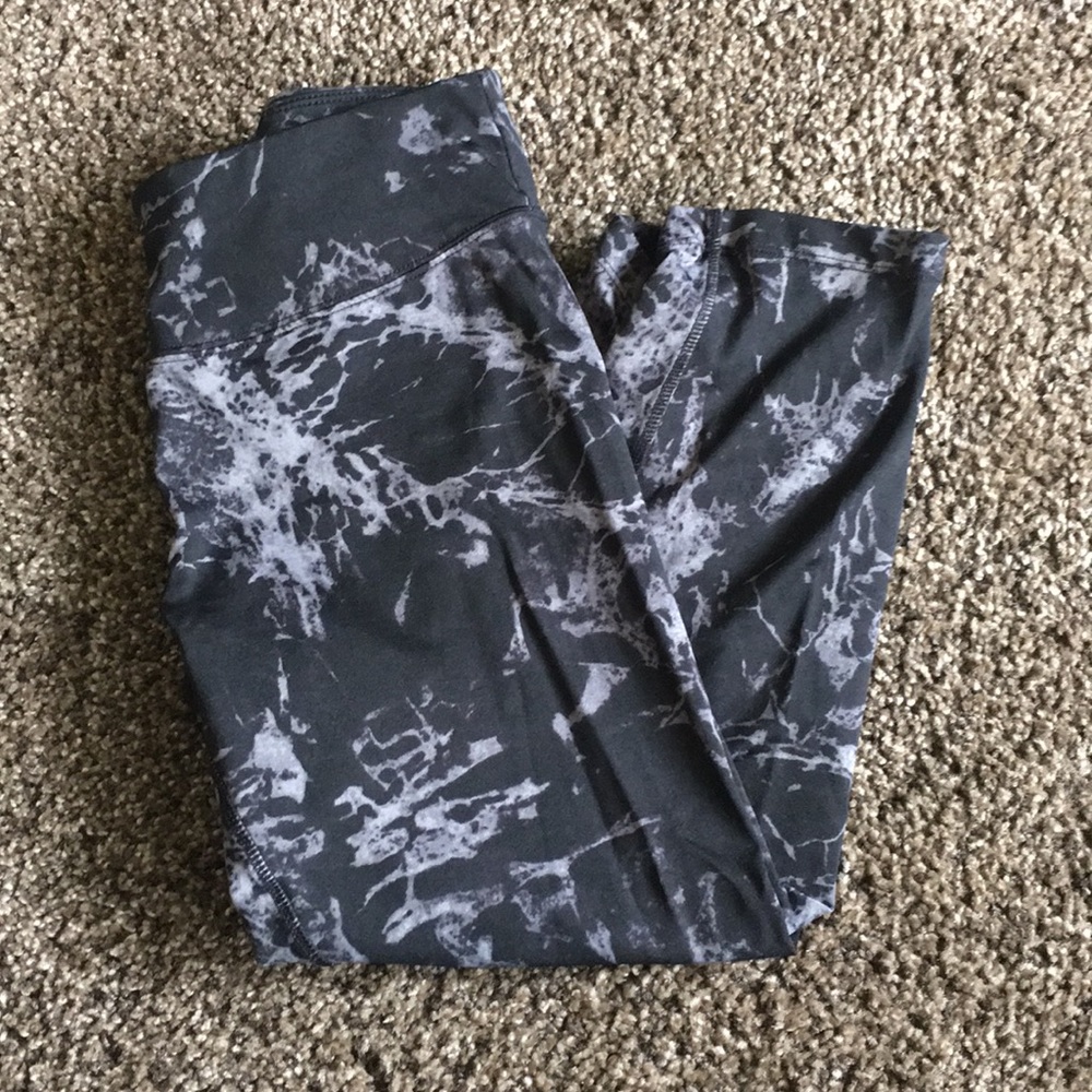 Calvin Klein Tie Dye Capri Leggings- Quick Dry